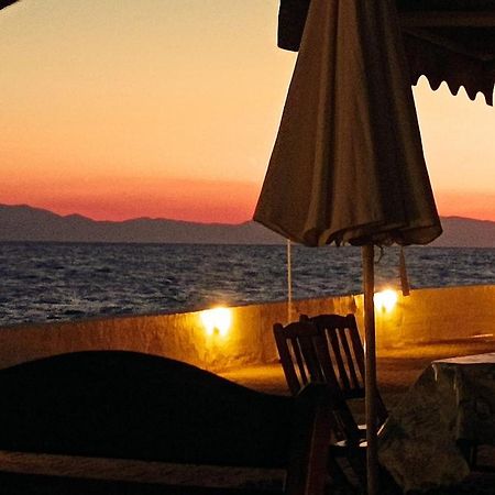 George & Katerina Houses Paralia Dionysiou Exterior photo