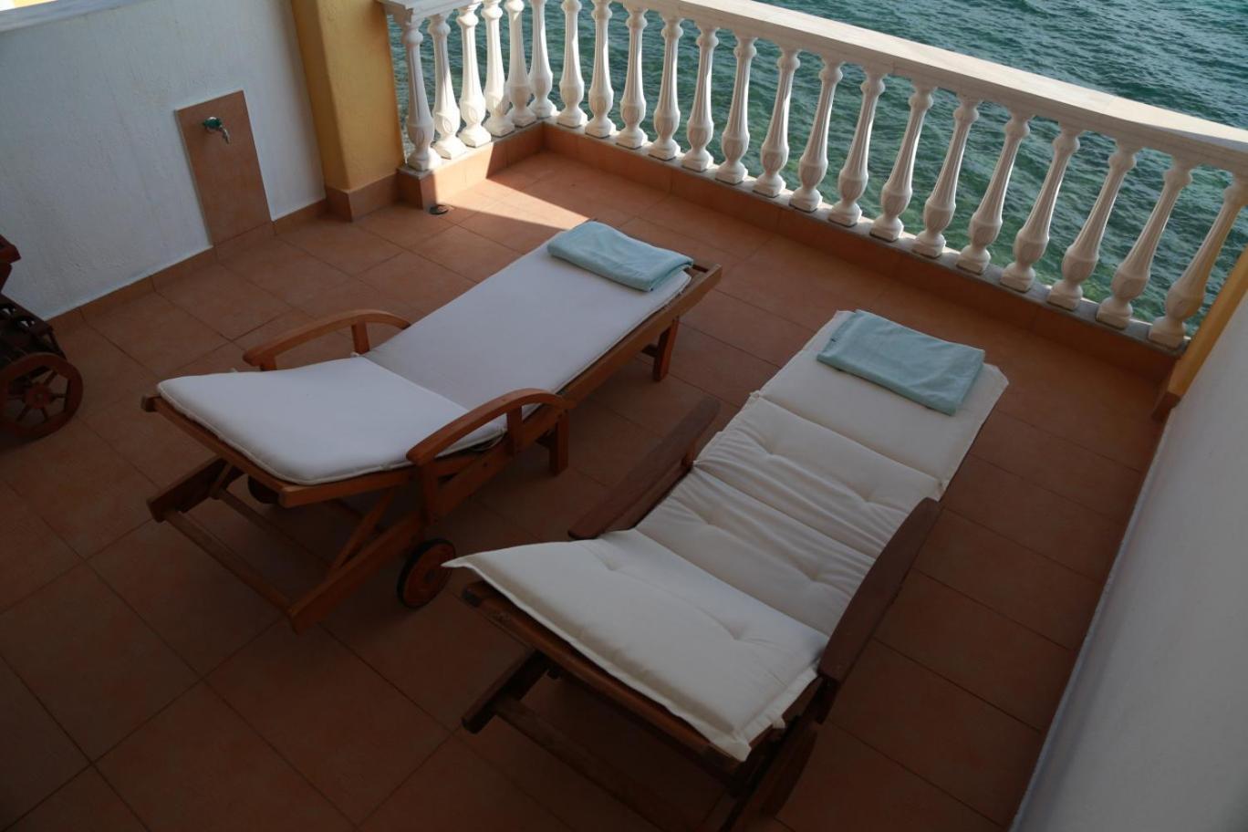 George & Katerina Houses Paralia Dionysiou Exterior photo
