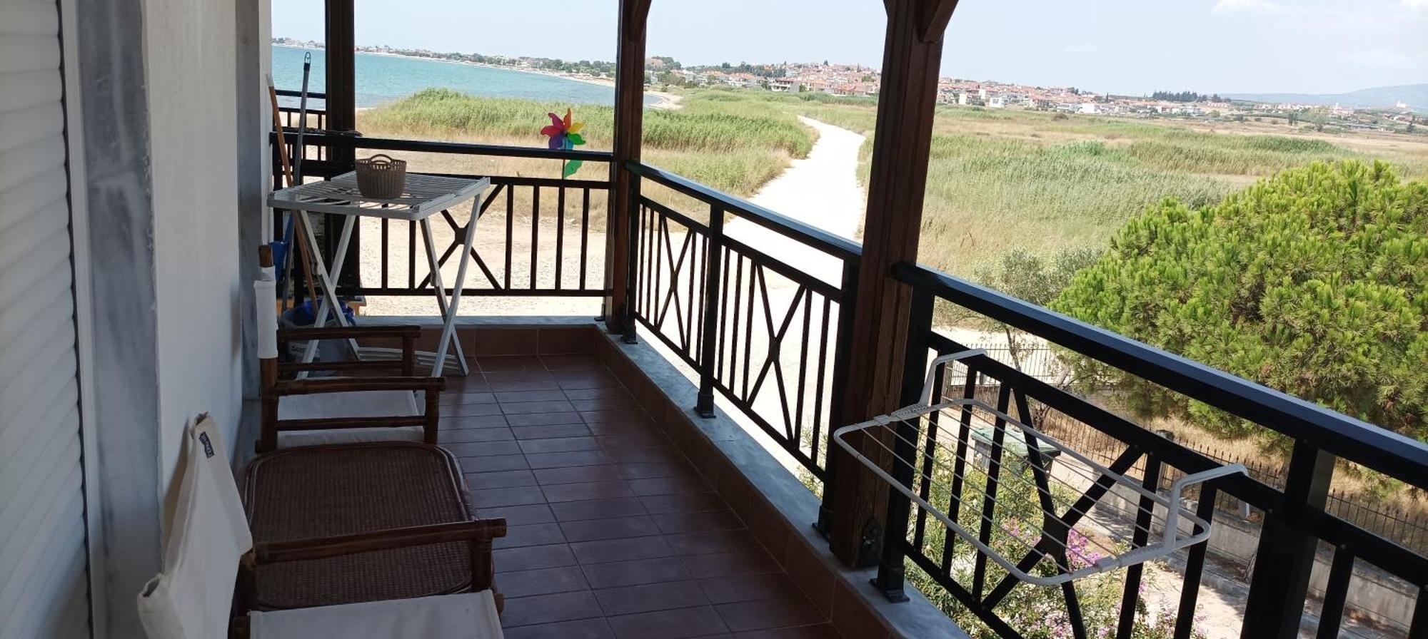 George & Katerina Houses Paralia Dionysiou Exterior photo