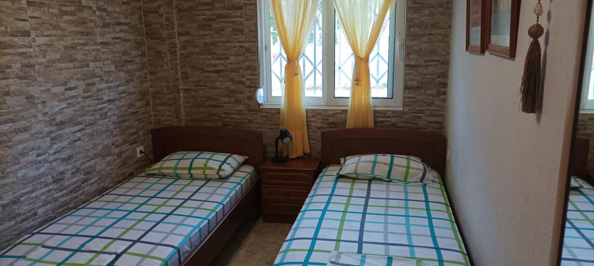 George & Katerina Houses Paralia Dionysiou Room photo